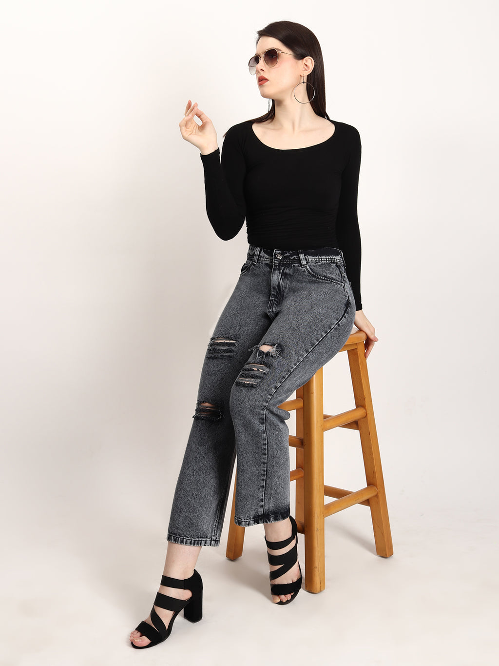 Distressed Black-Grey Jean